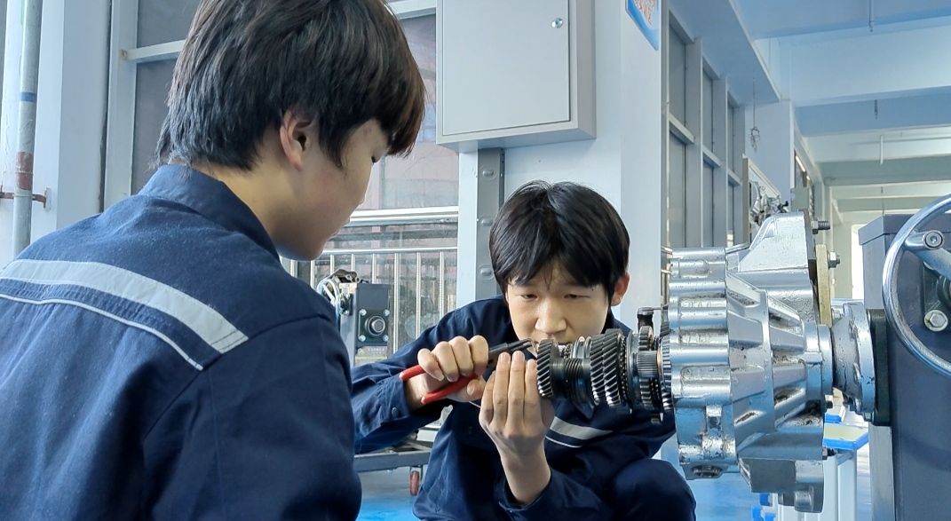 A0E45456751278BB3C2C08ECE454AD23 A0E45456751278BB3C2C08ECE454AD23